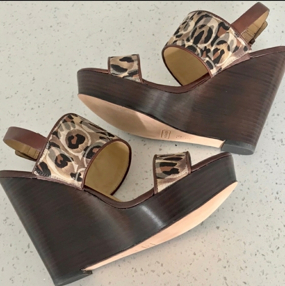 Coach Jezebel Wedge Sandal in women's 8.5M - Picture 3 of 5